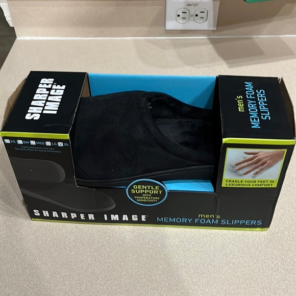 Sharper image, men’s memory, foam slippers, Black, size extra-large - Picture 1 of 6